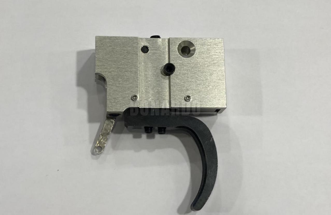 CENTRA SCATTO MAINHOUSING CON SICURA