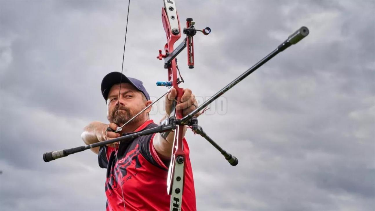 HOYT RISER FORMULA XD