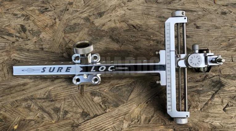 SURE LOC MIRINO COMPOUND SUPREME 550 TARGET SILVER RH + BOOSTER SCOPE