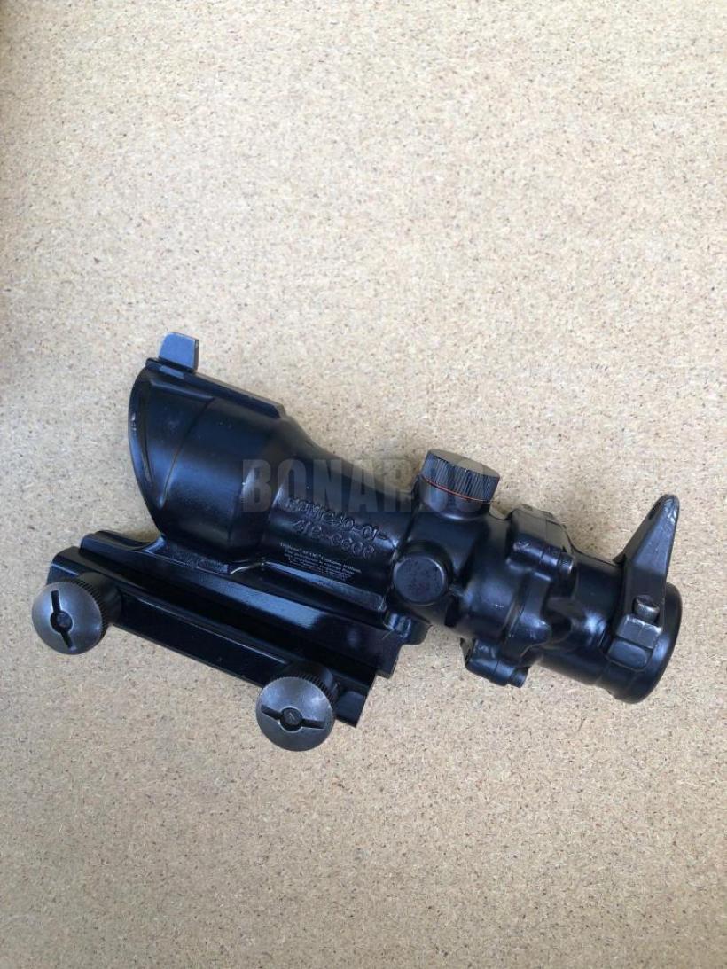TRIJICON OTTICA ACOG 4X32